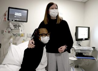 Alabama woman has pig kidney removed after a record 130 days