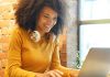 Online Colleges That Offer Laptops and iPads