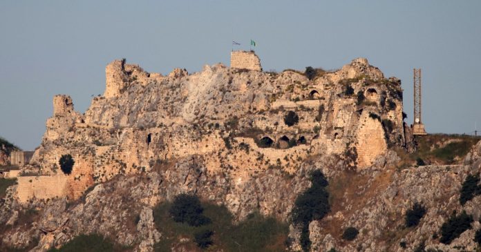 1780229298_260531-lebanon-nd-96d335.jpg